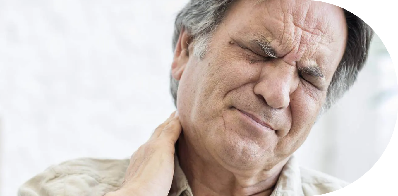 Entenda o que pode estar causando a dor na sua nuca